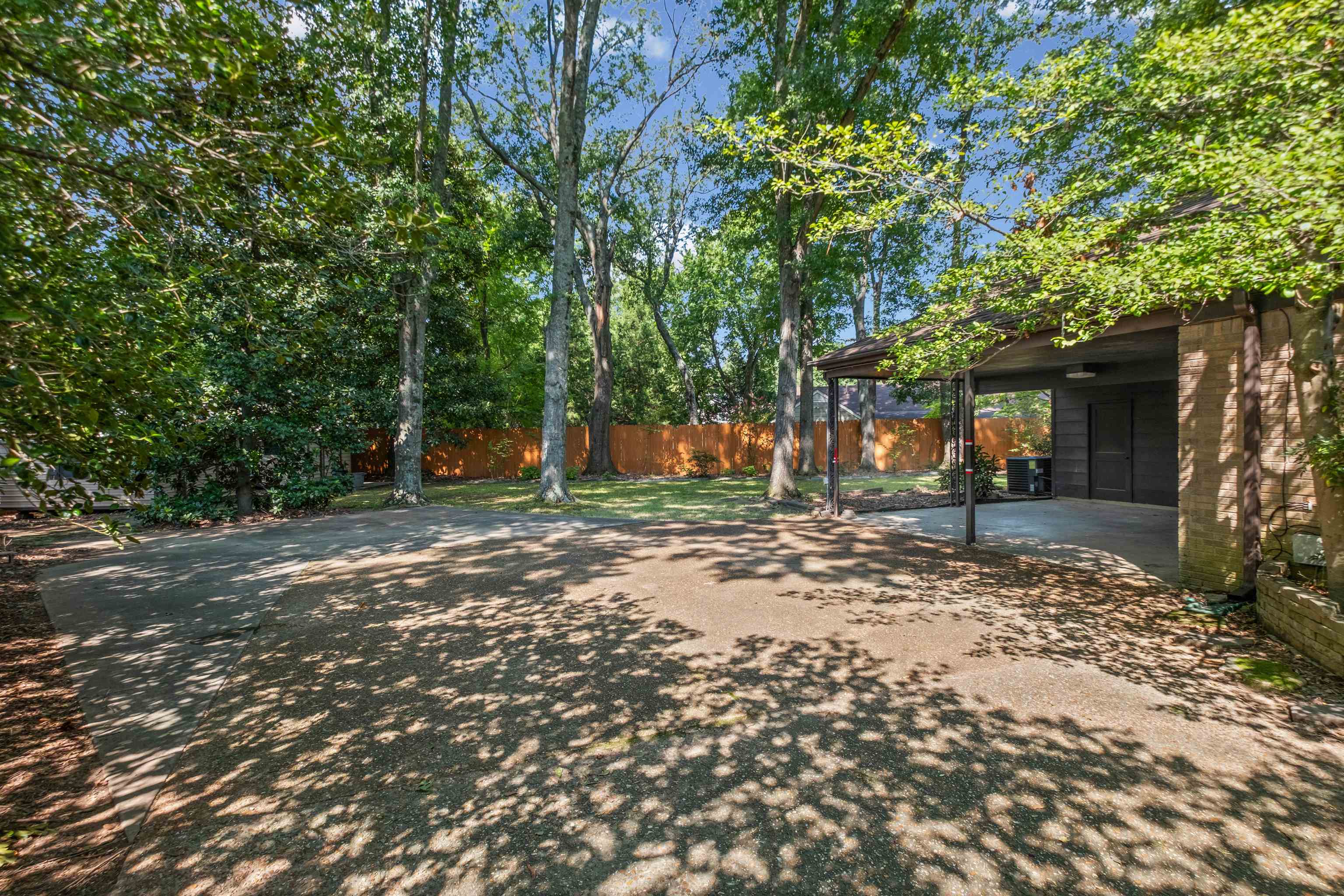 2609 CAVERSHAM CV