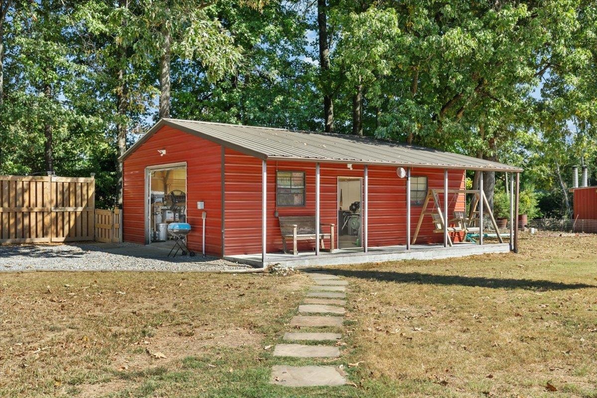 80 CARRINGTON AVE