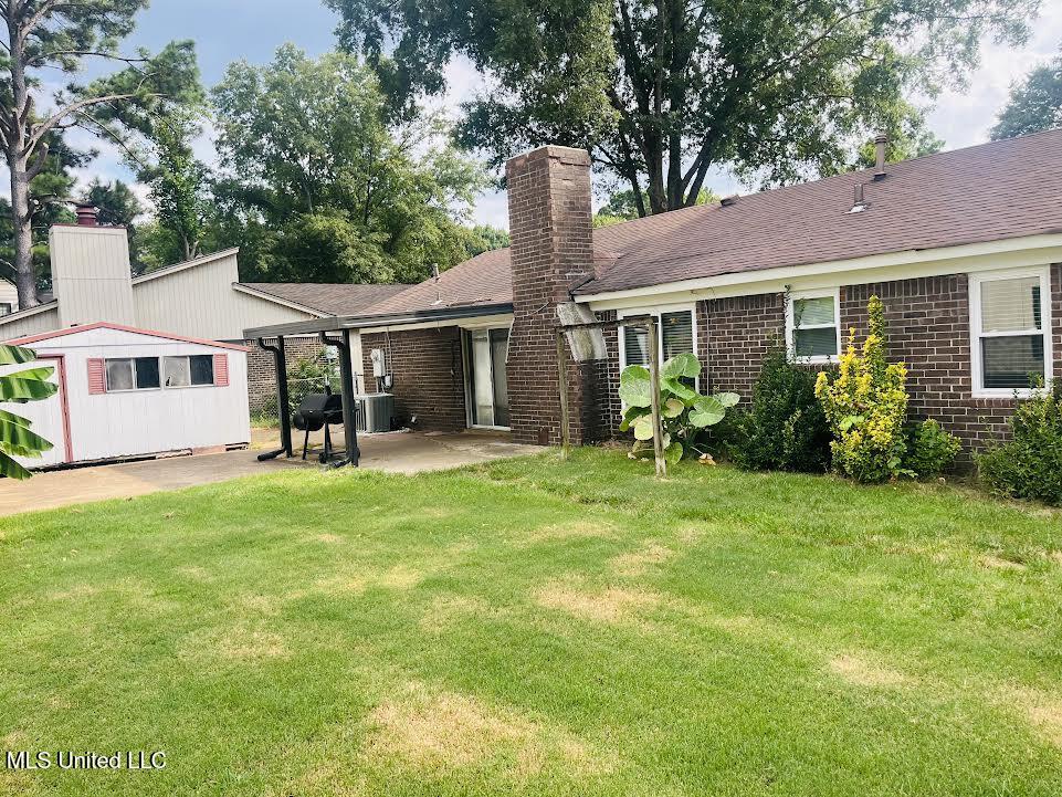708 Thornwood Drive