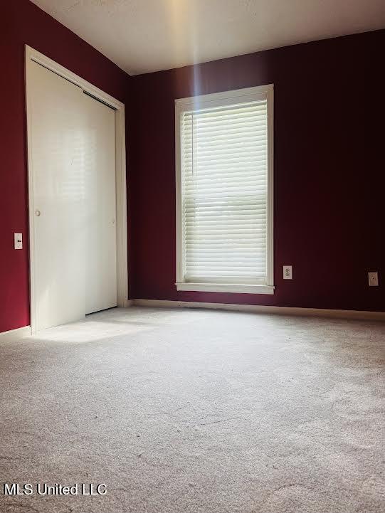 708 Thornwood Drive