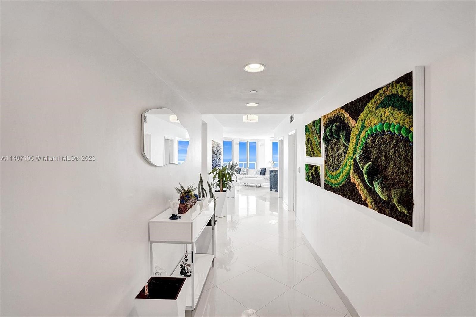 6365 Collins Ave # 3901