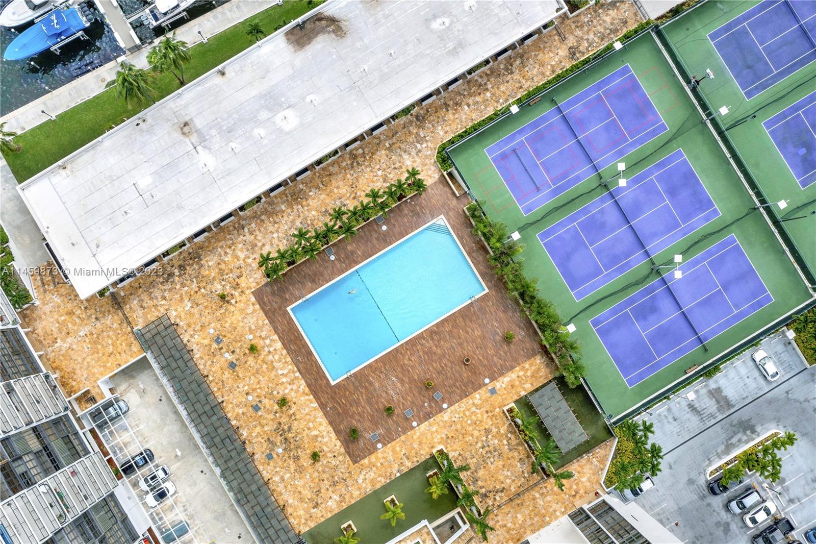 1901 Brickell Ave Unit: B2208