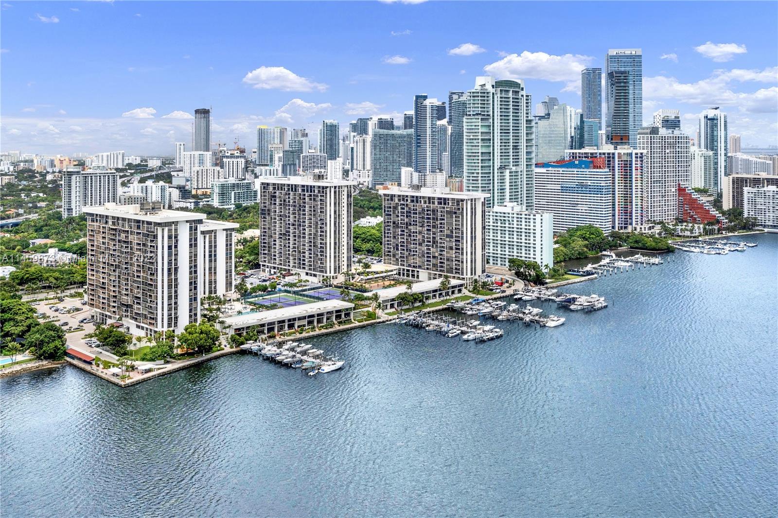 1901 Brickell Ave Unit: B2208