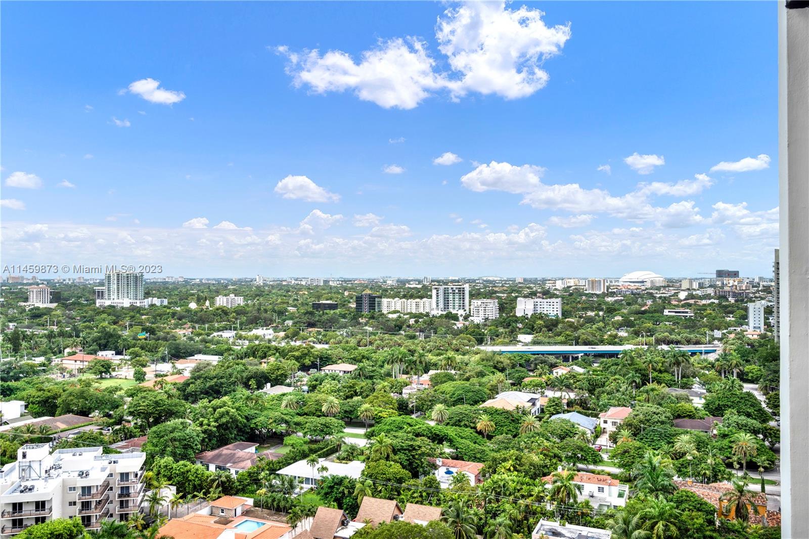 1901 Brickell Ave Unit: B2208