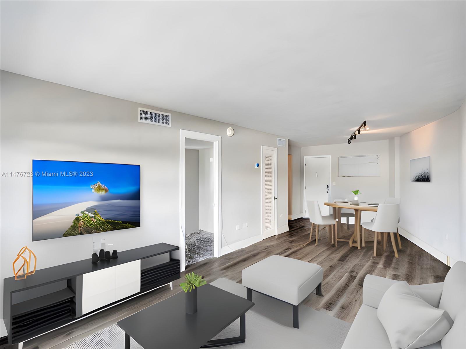 1881 Washington Ave Unit: 4B