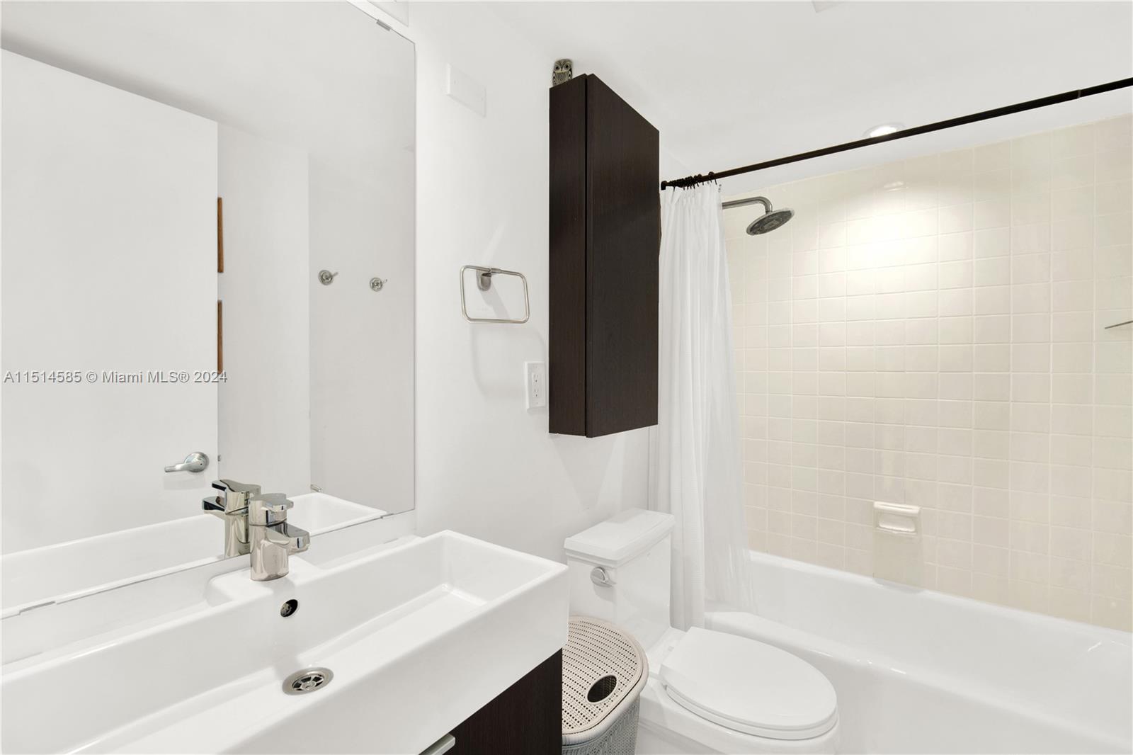 1865 Brickell Ave Unit: A1011