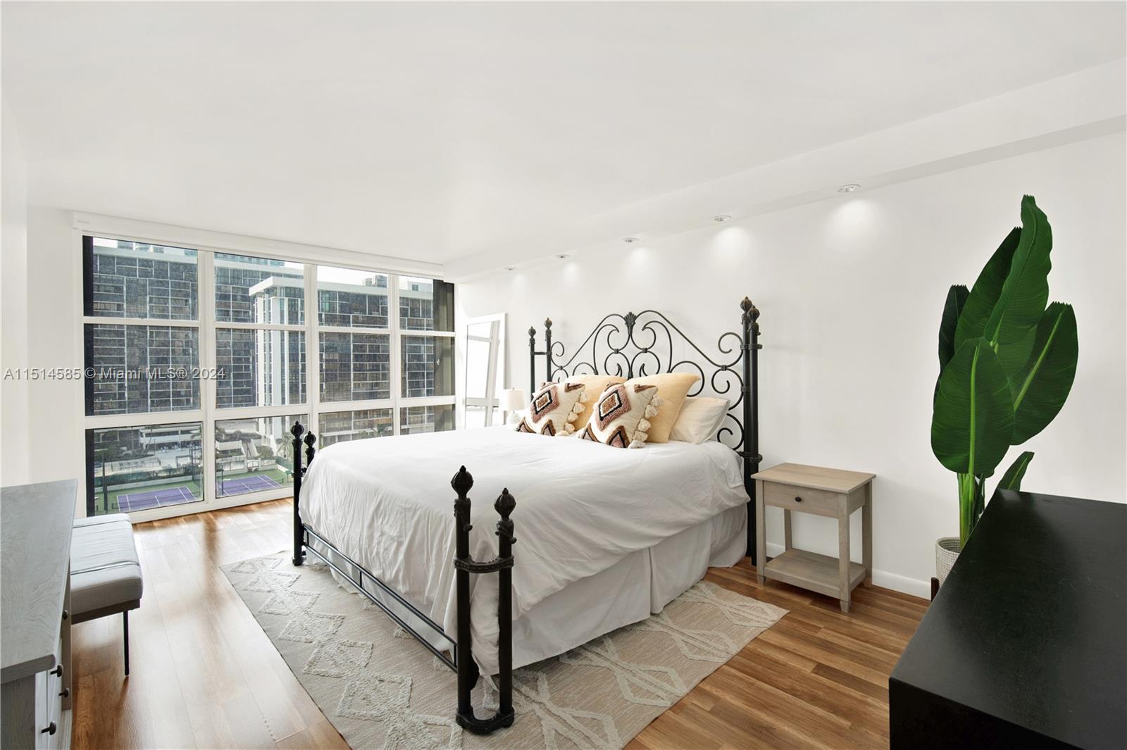 1865 Brickell Ave Unit: A1011