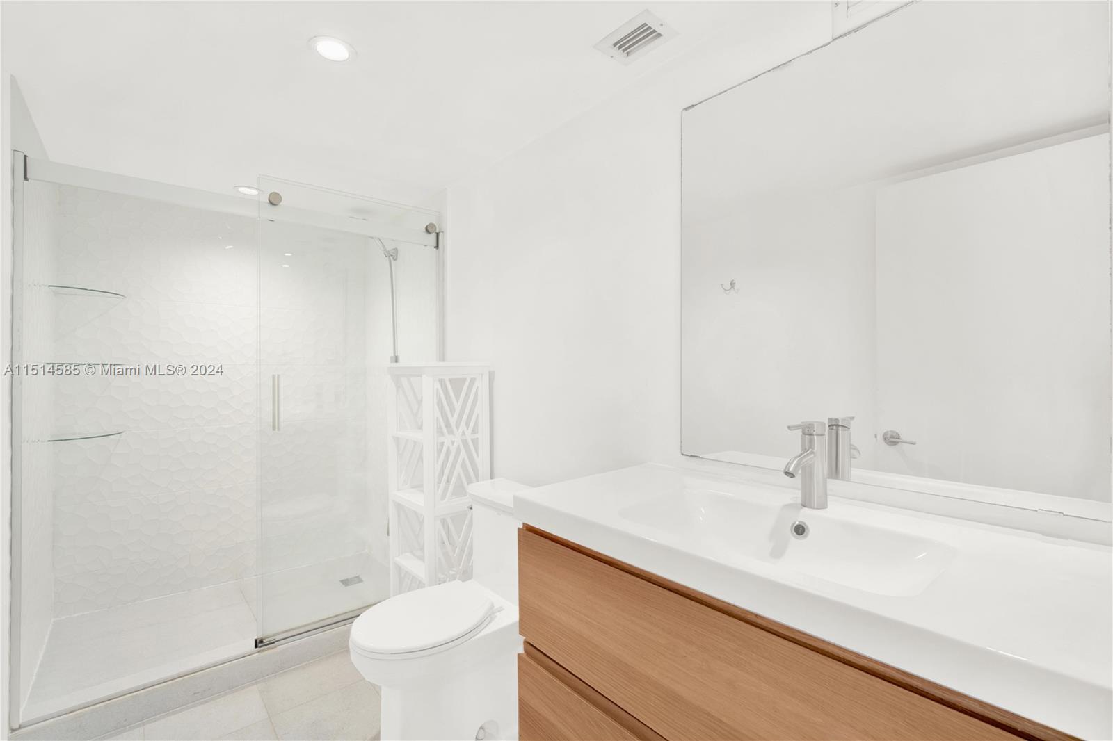 1865 Brickell Ave Unit: A1011