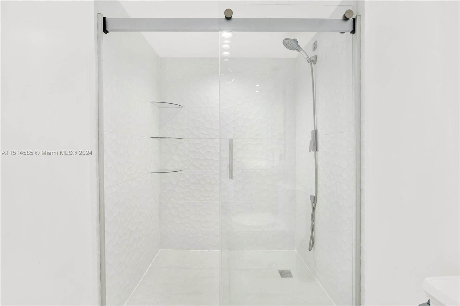 1865 Brickell Ave Unit: A1011