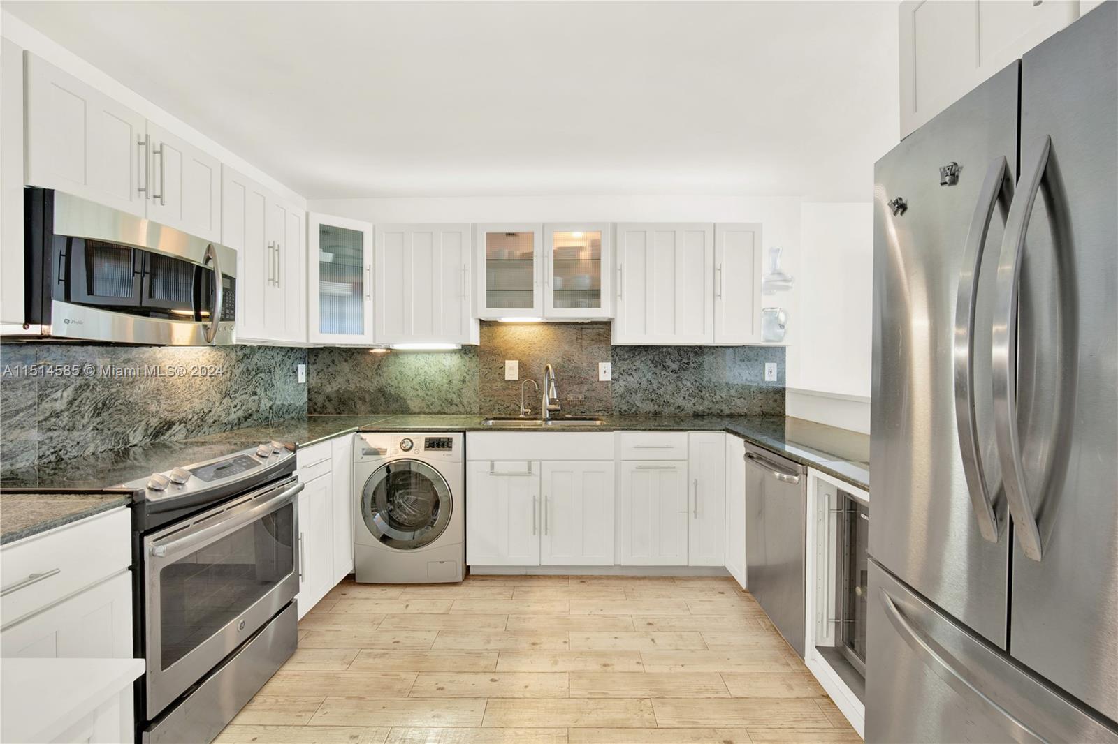 1865 Brickell Ave Unit: A1011