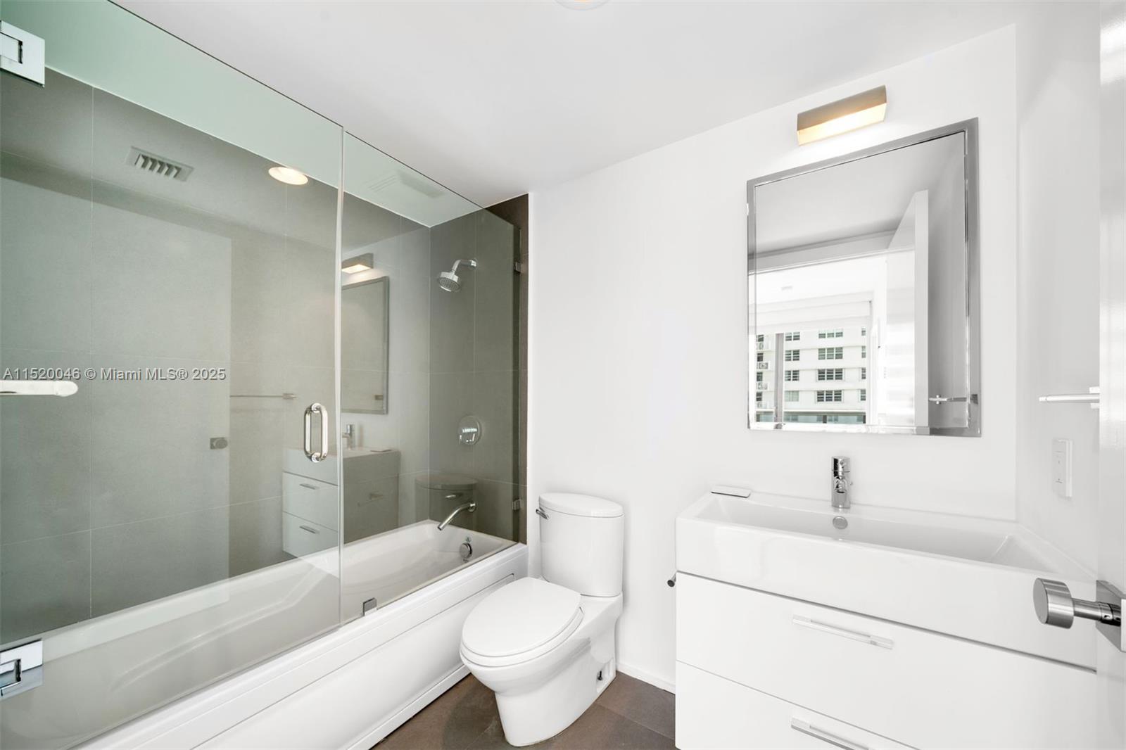 5875 Collins Ave Unit: 1102