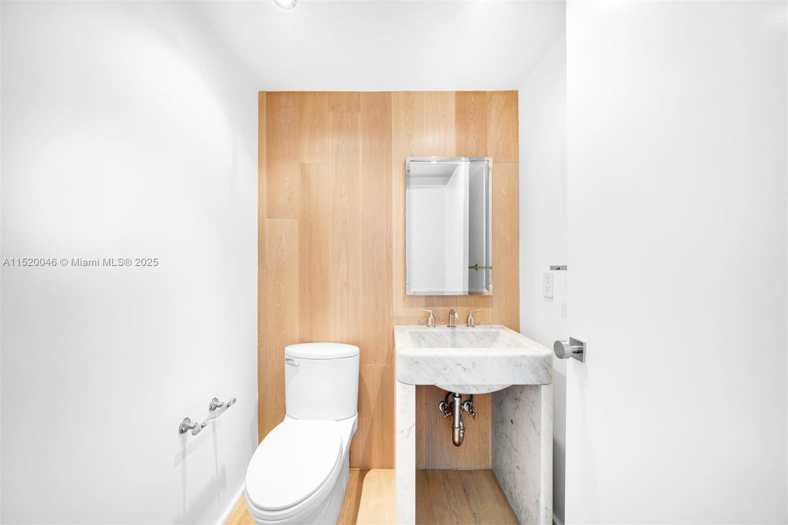 5875 Collins Ave Unit: 1102