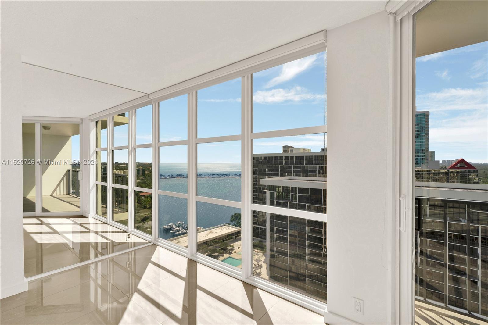 1901 Brickell Ave Unit: B2206