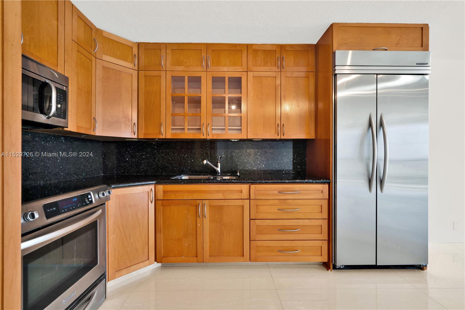 1901 Brickell Ave Unit: B2206