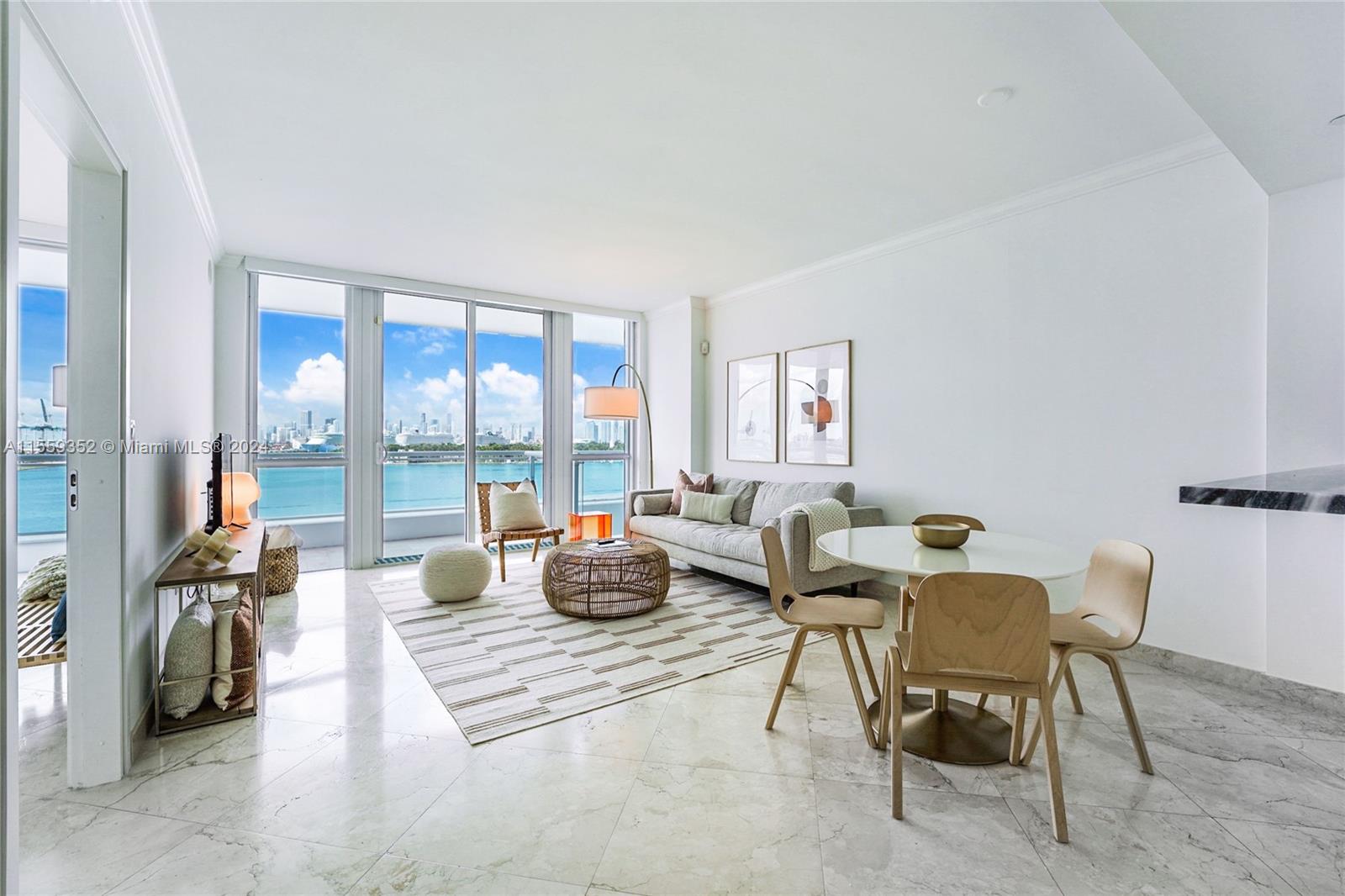 540 West Ave # 812