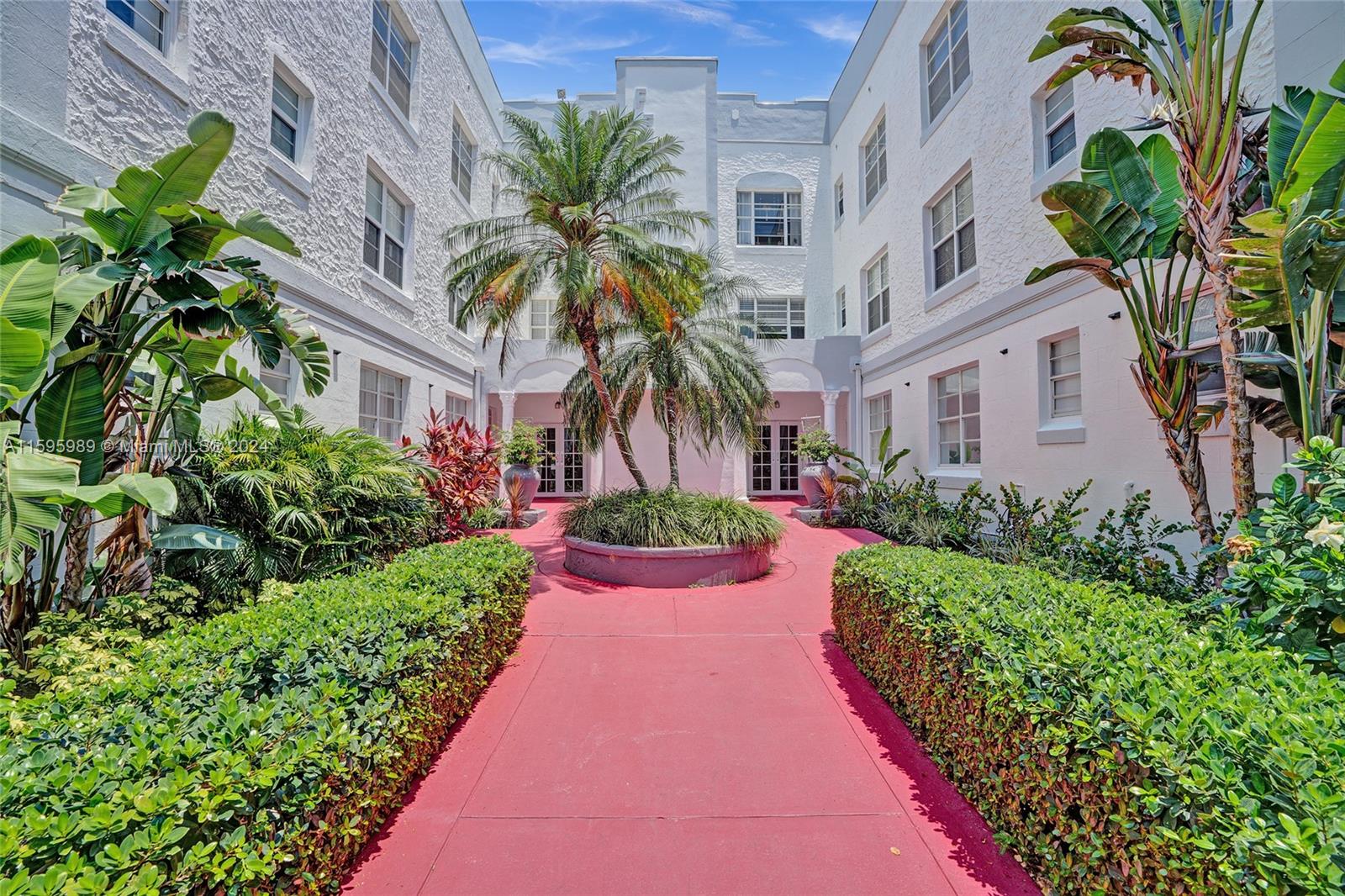 1200 Euclid Ave # 204