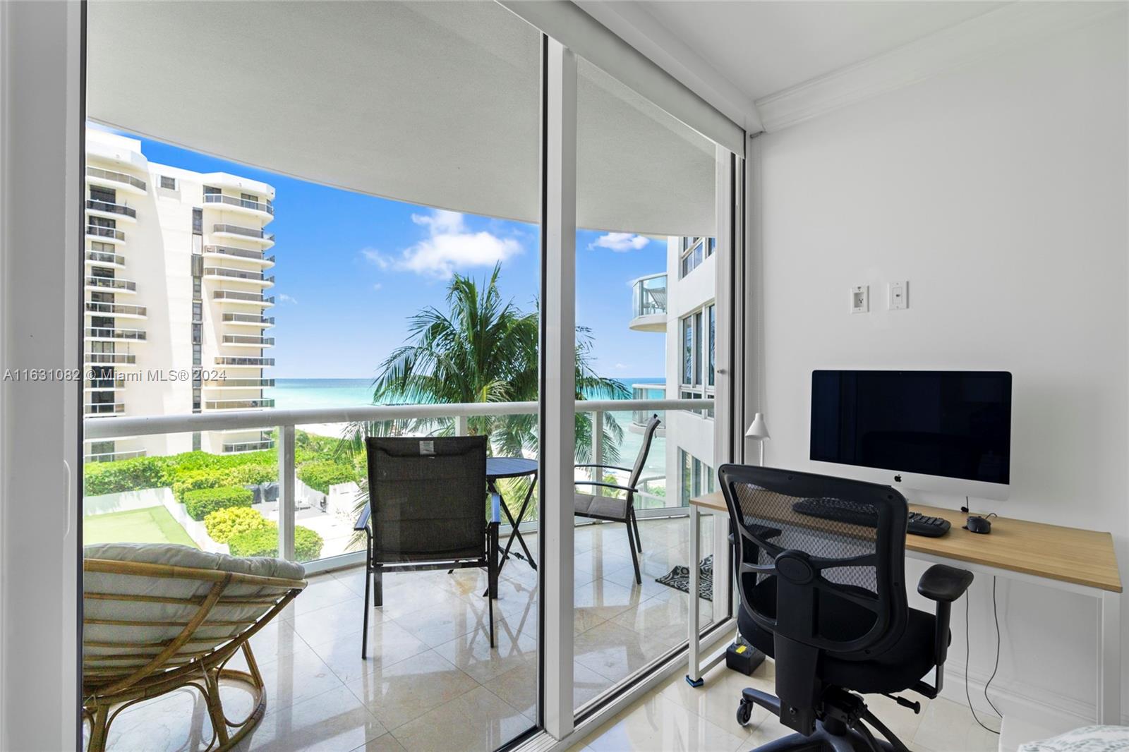 6365 Collins Ave # 911