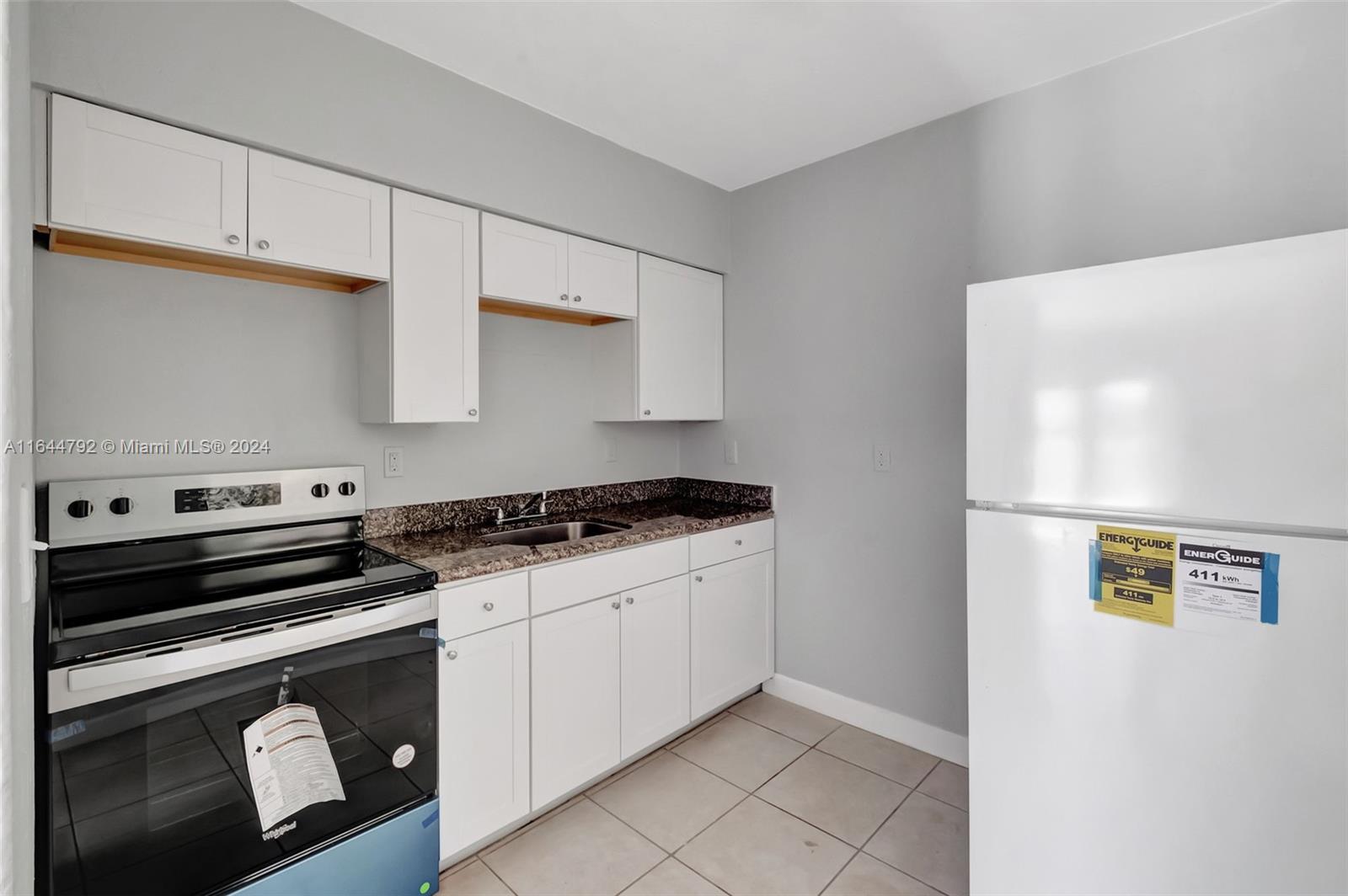 7885 Crespi Blvd # 4