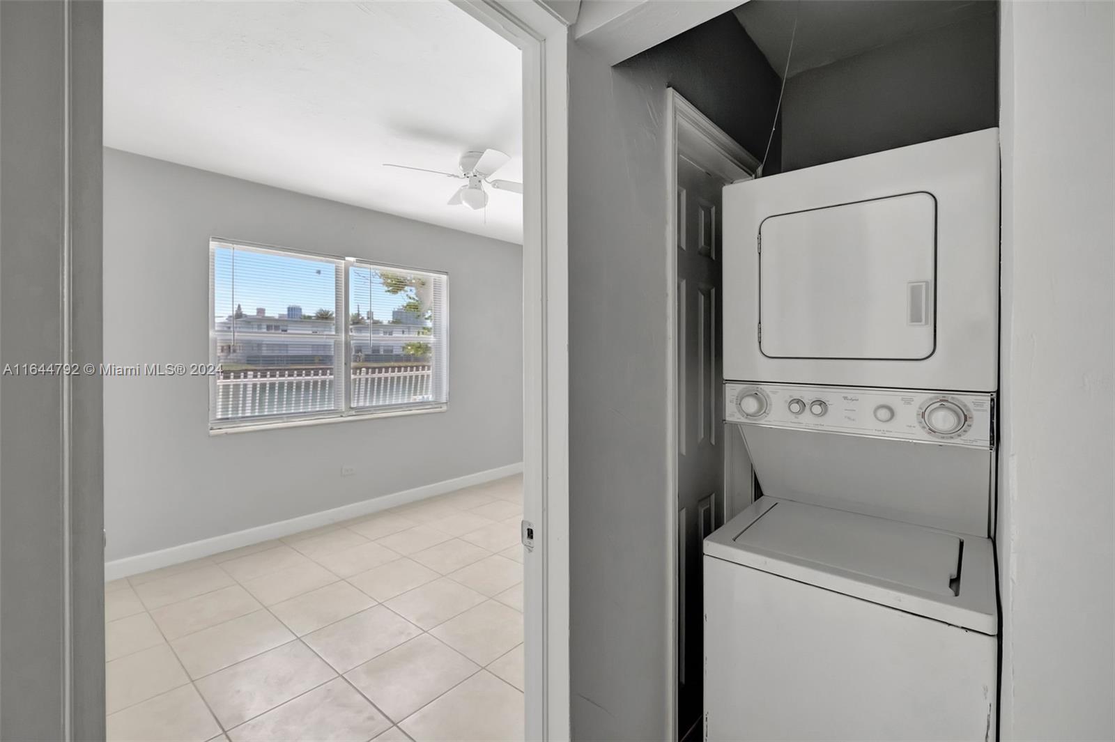 7885 Crespi Blvd # 4