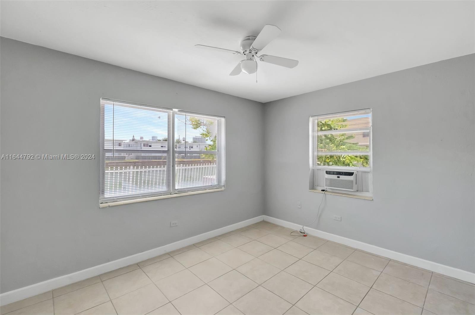 7885 Crespi Blvd # 4