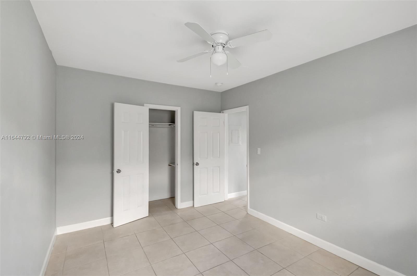 7885 Crespi Blvd # 4