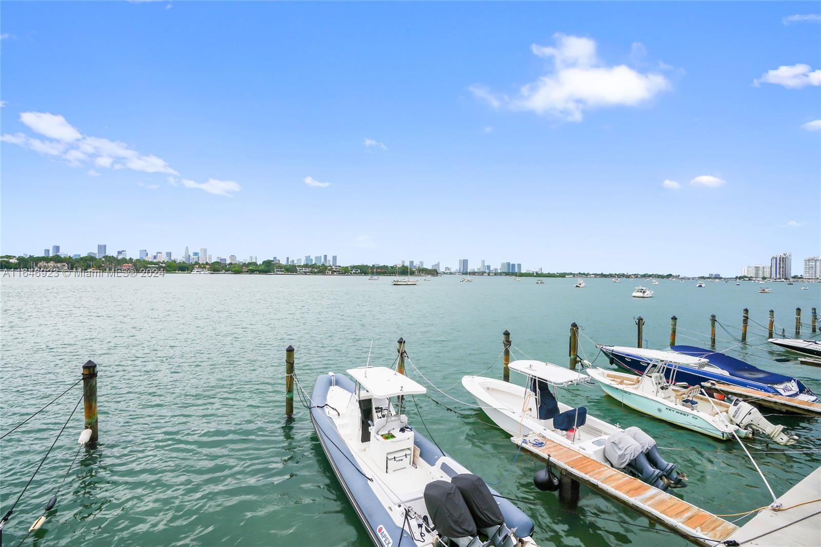 800 West Ave # 738