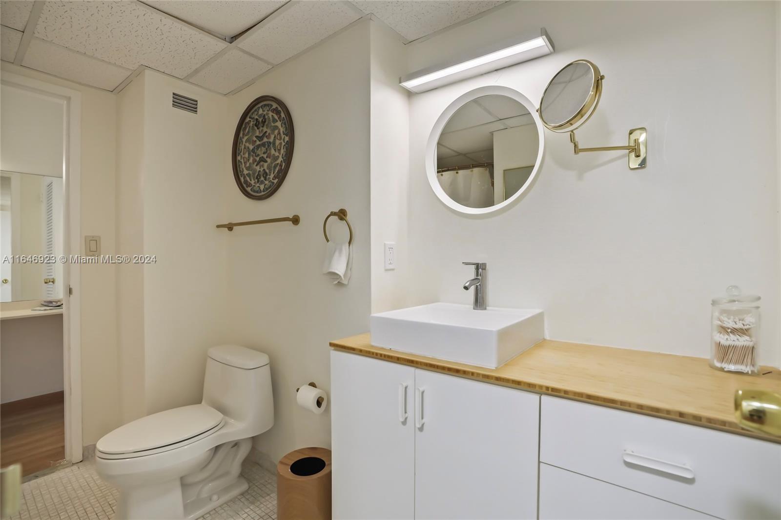 800 West Ave # 738