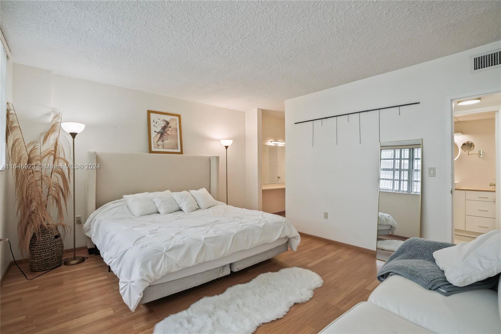 800 West Ave # 738