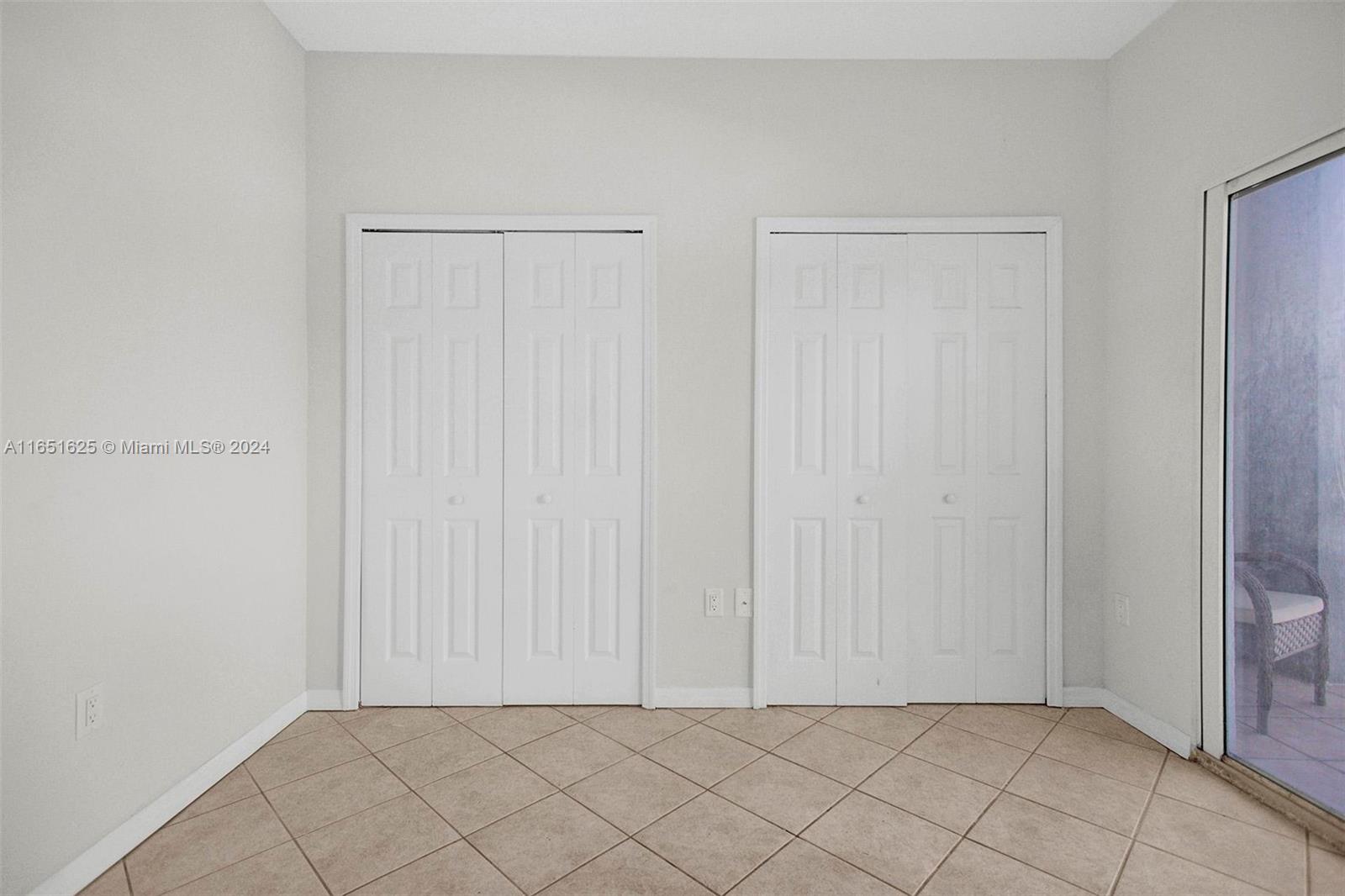 2734 Bird Ave # 201