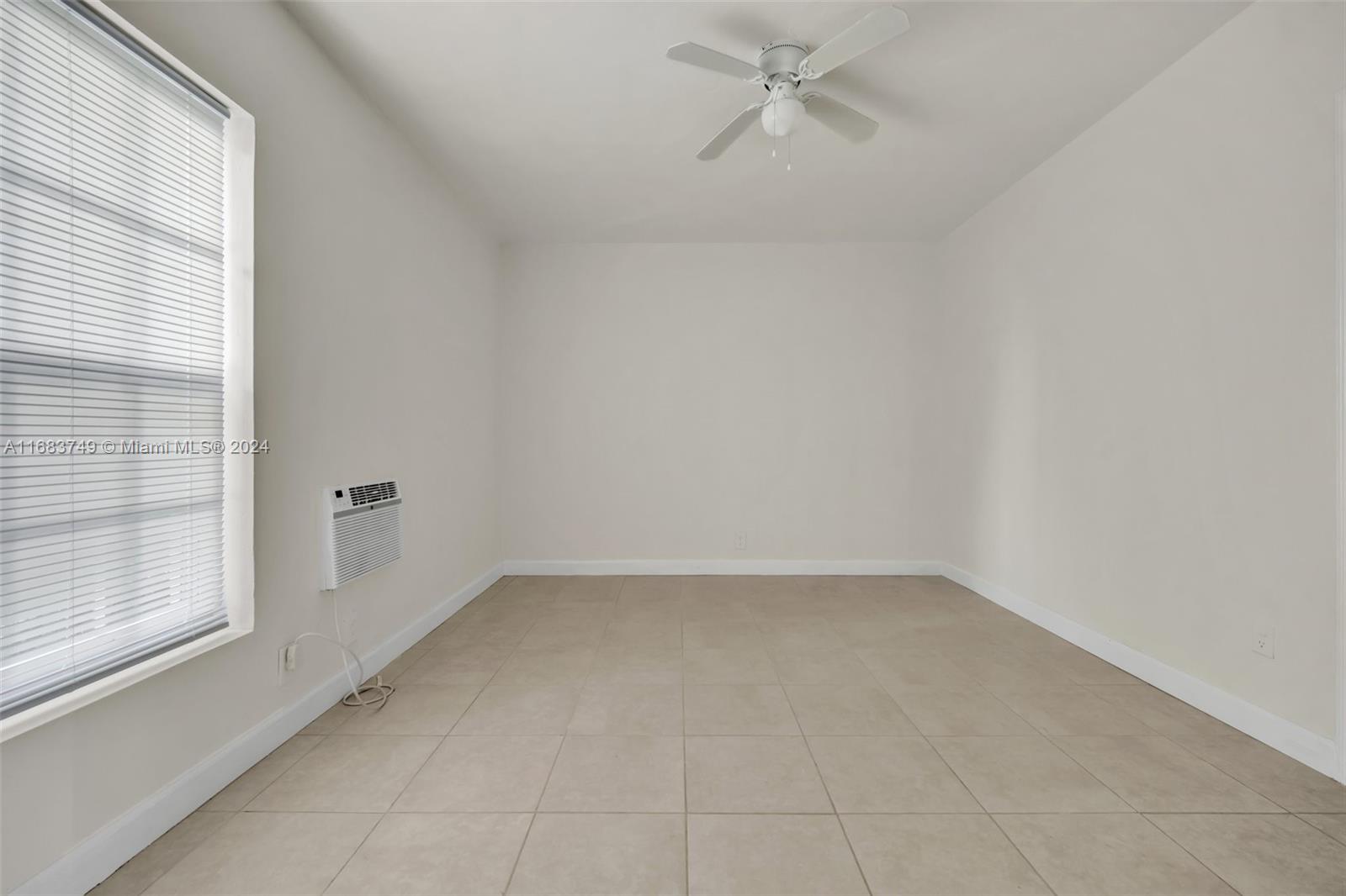 7905 Crespi Blvd # 2