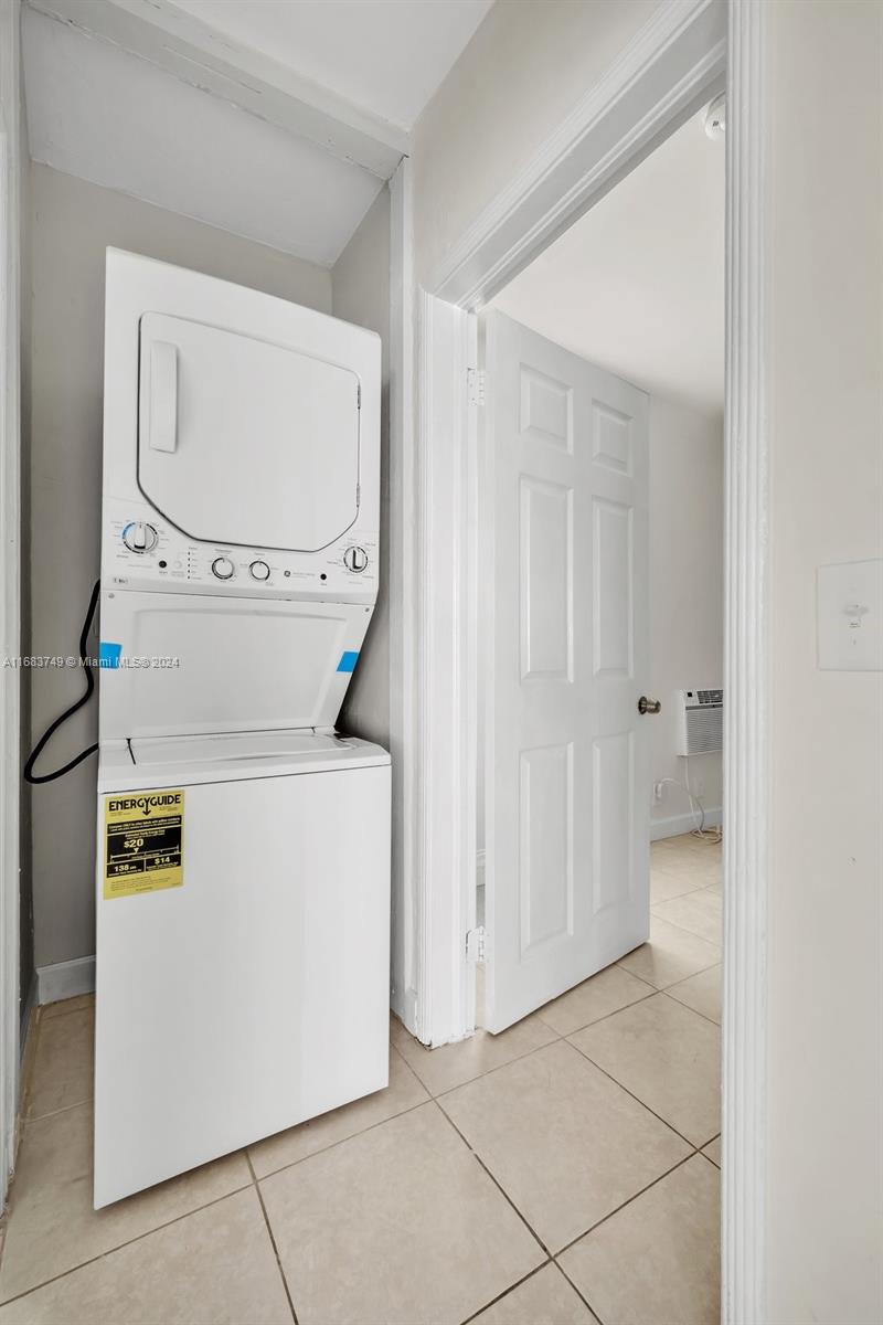 7905 Crespi Blvd # 2