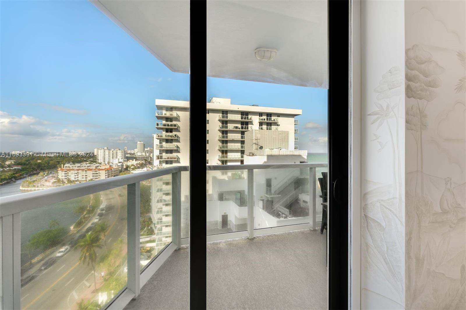 2401 Collins Ave Unit: 1510/1511