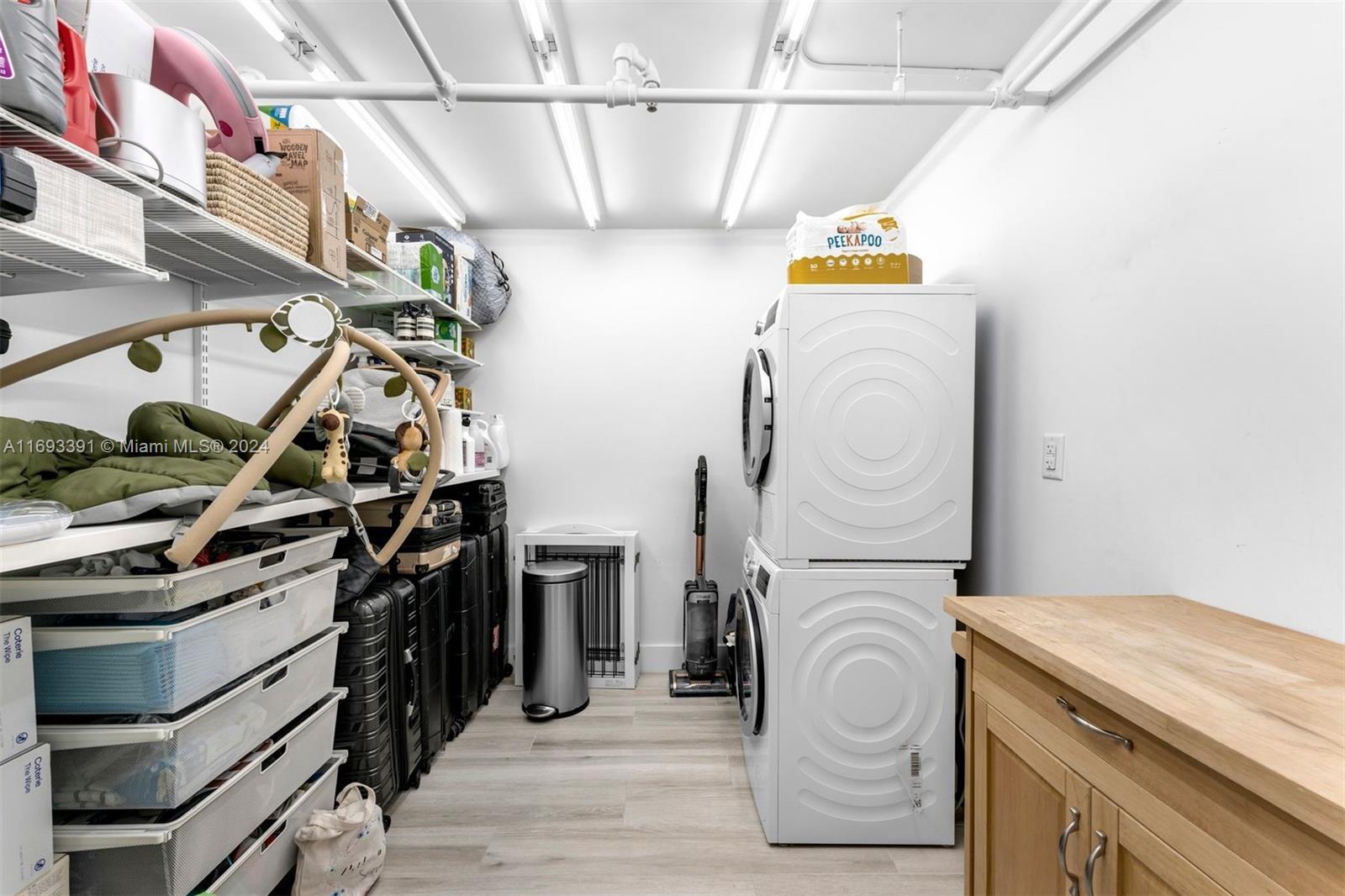 2401 Collins Ave Unit: 1510/1511