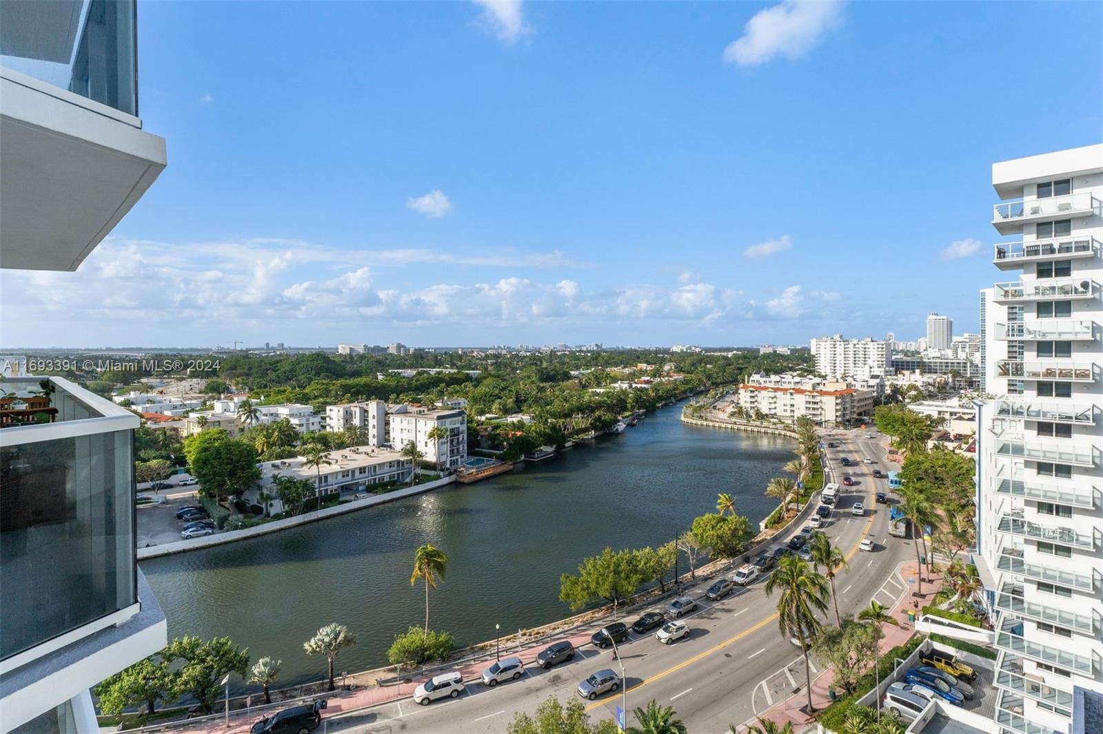 2401 Collins Ave Unit: 1510/1511