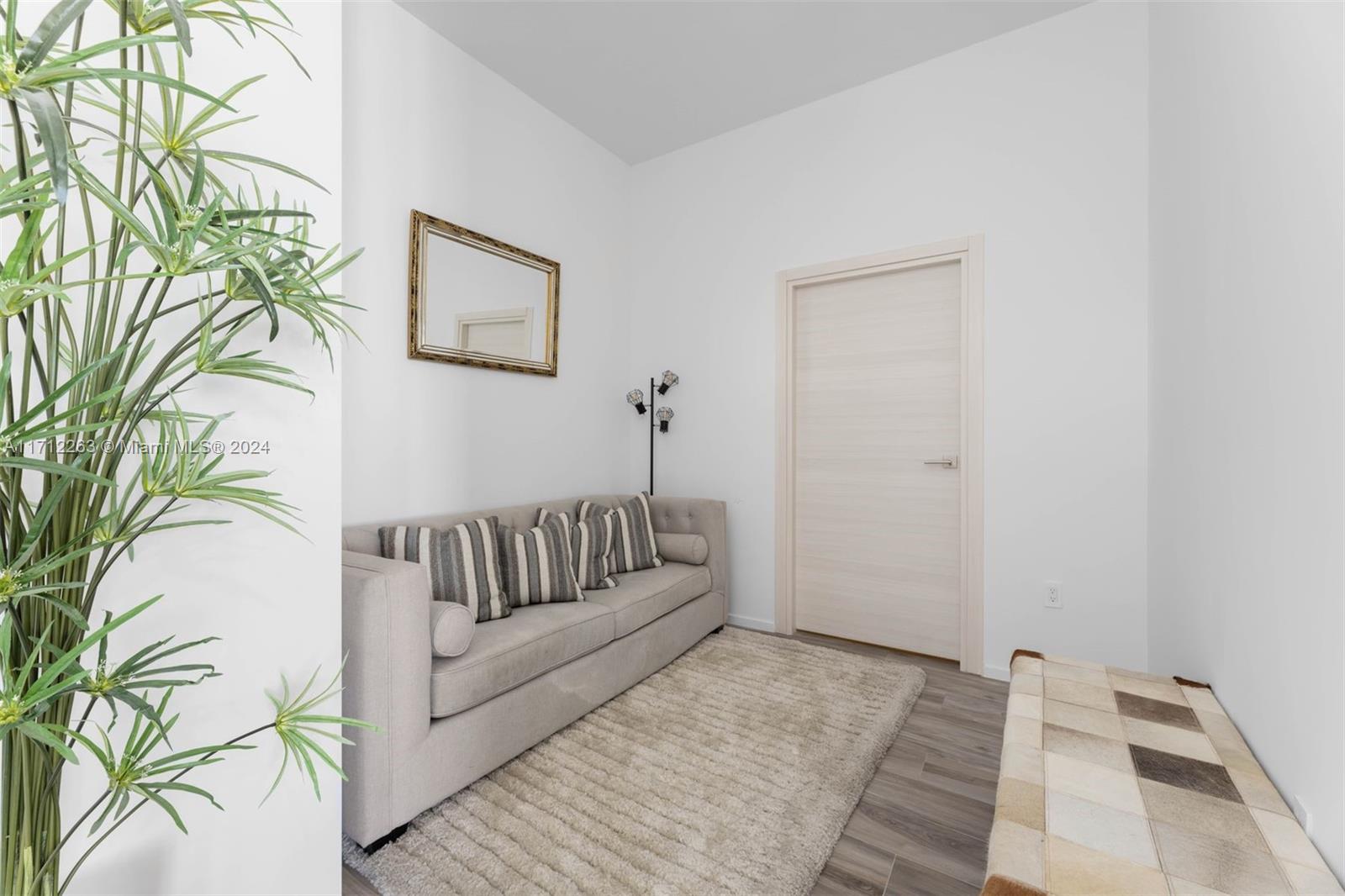 801 S Miami Ave Unit: PH5804