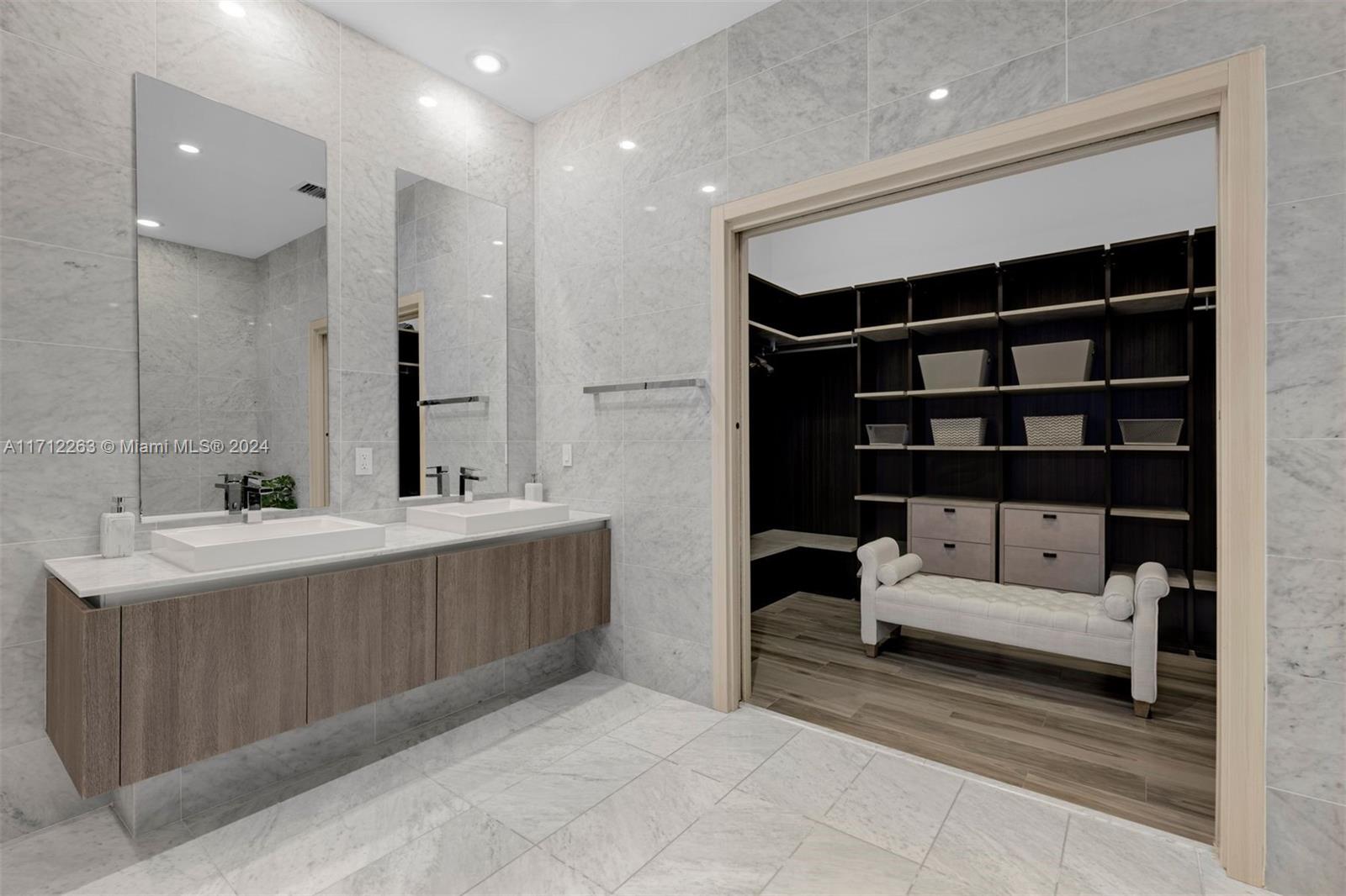 801 S Miami Ave Unit: PH5804