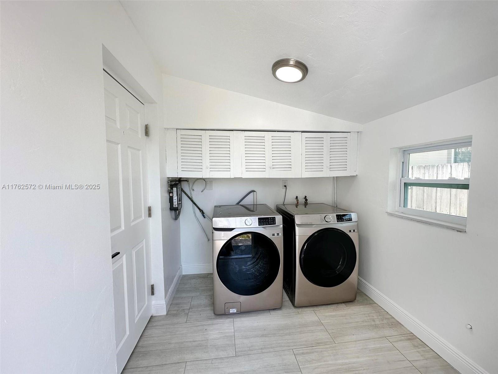 3468 NE 17th Ave # 1