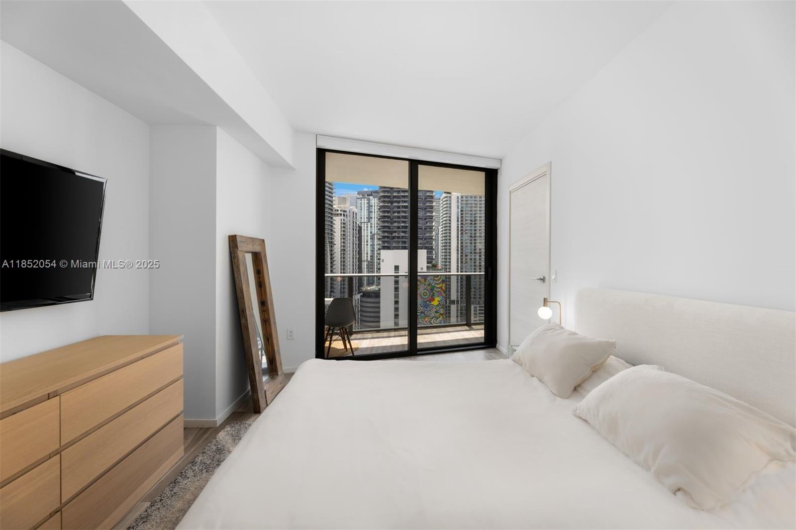 801 S Miami Ave Unit: 2102