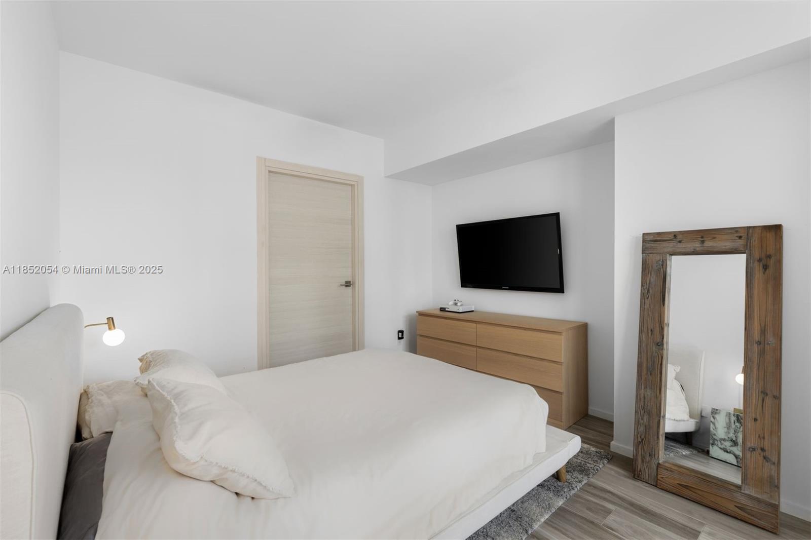 801 S Miami Ave Unit: 2102