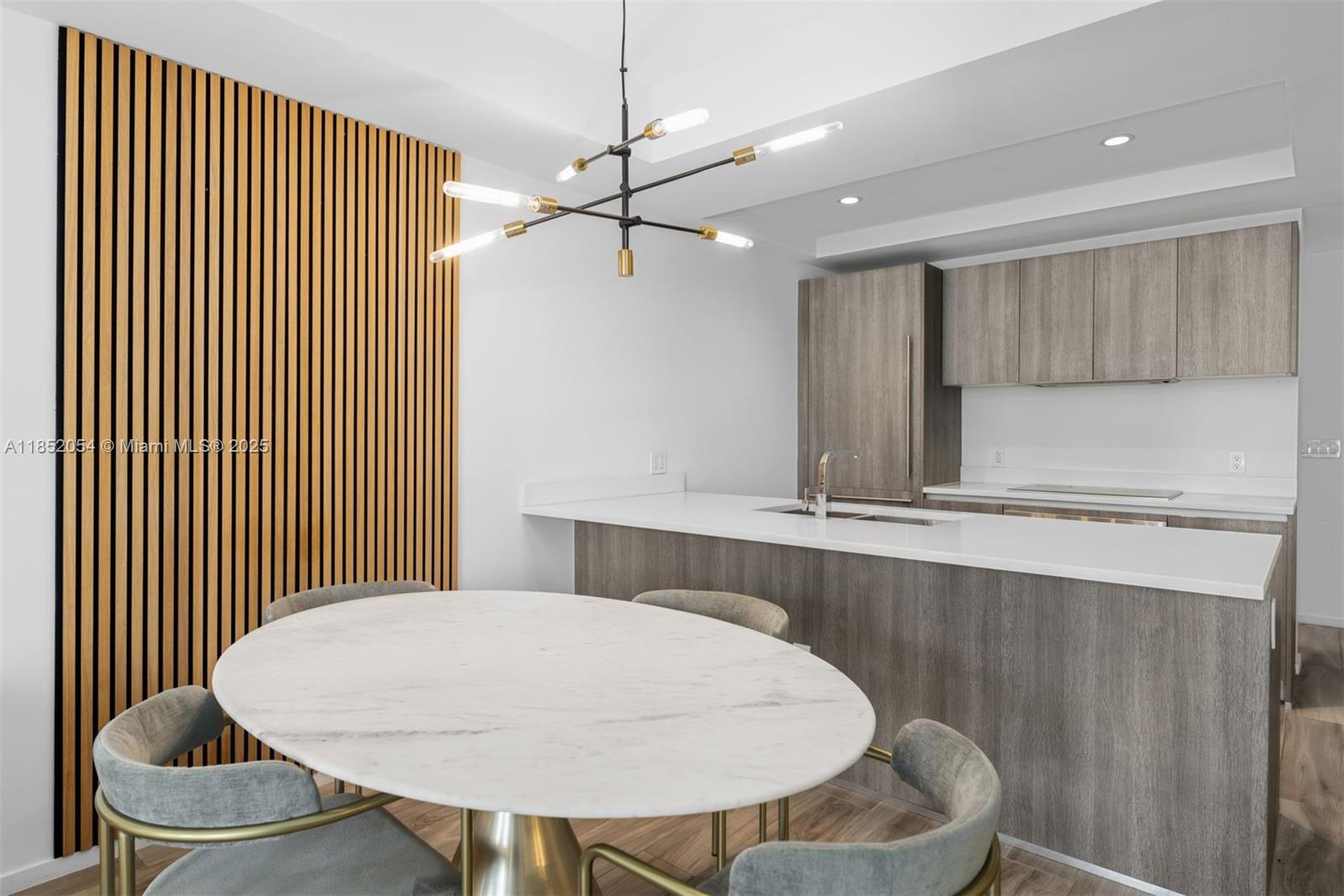 801 S Miami Ave Unit: 2102