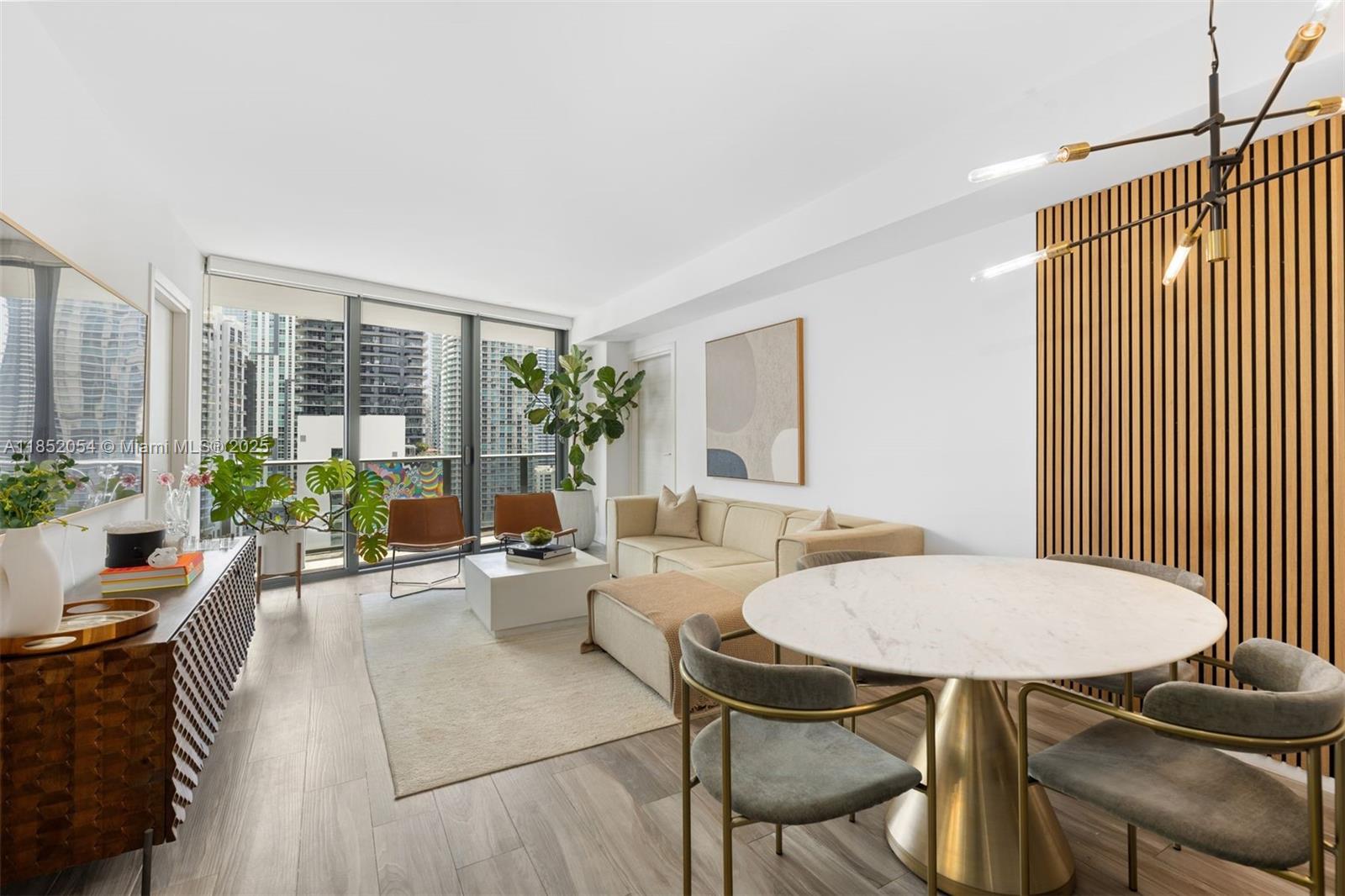 801 S Miami Ave Unit: 2102