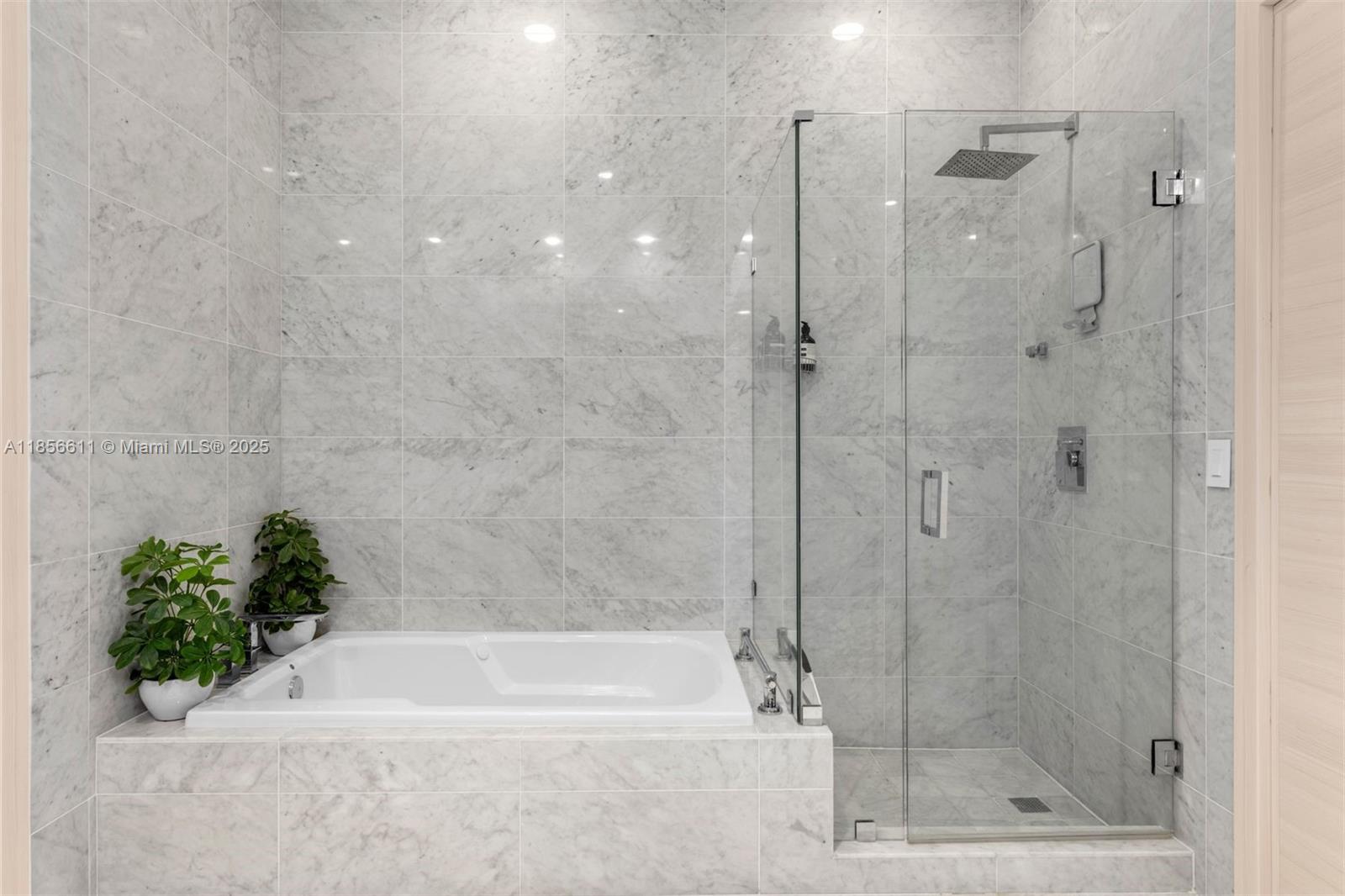 801 S Miami Ave Unit: 5804