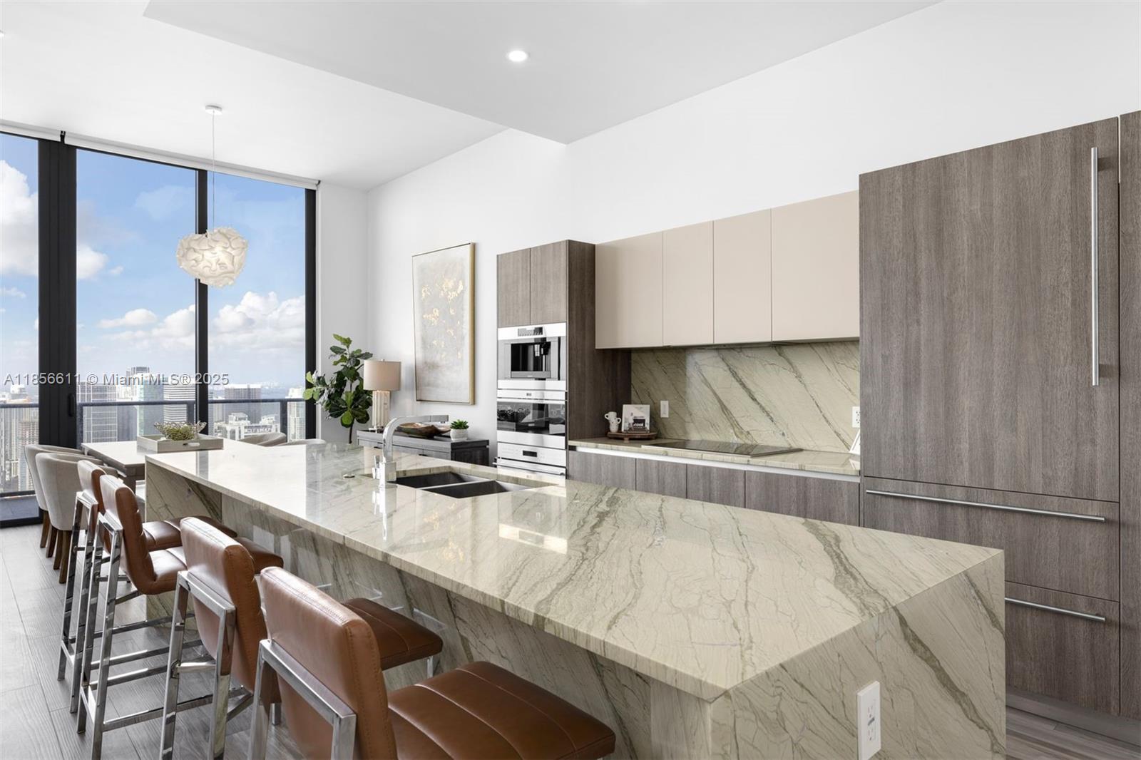 801 S Miami Ave Unit: 5804