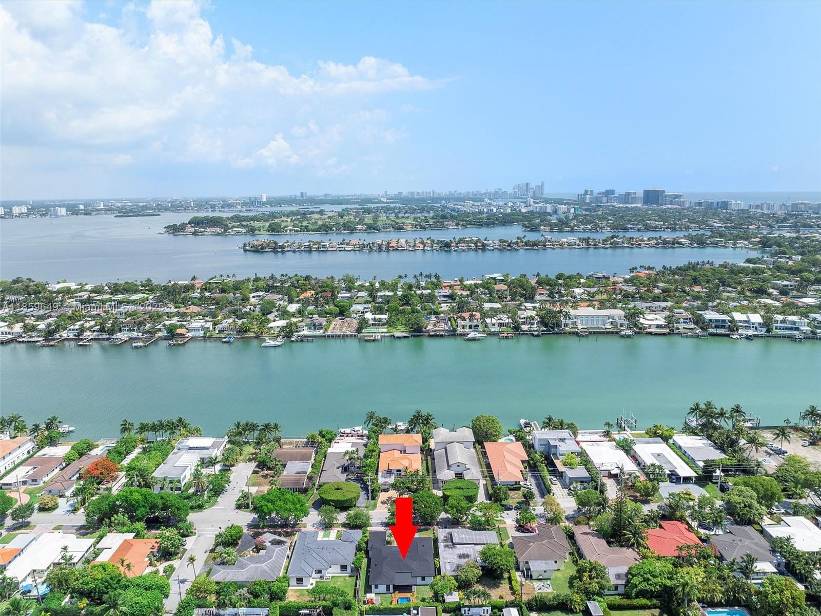 420 N Shore Dr