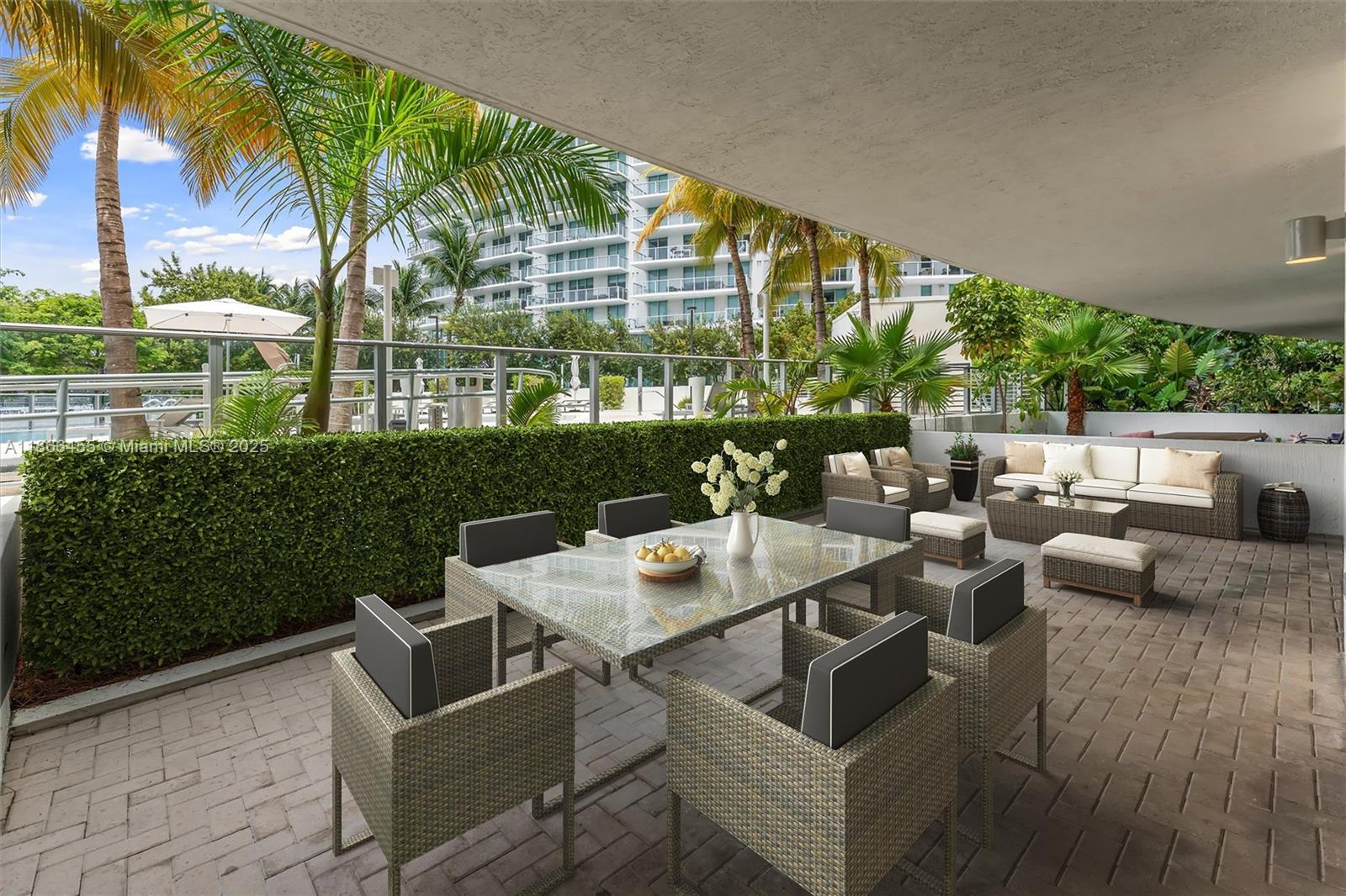 6620 Indian Creek Dr # 112