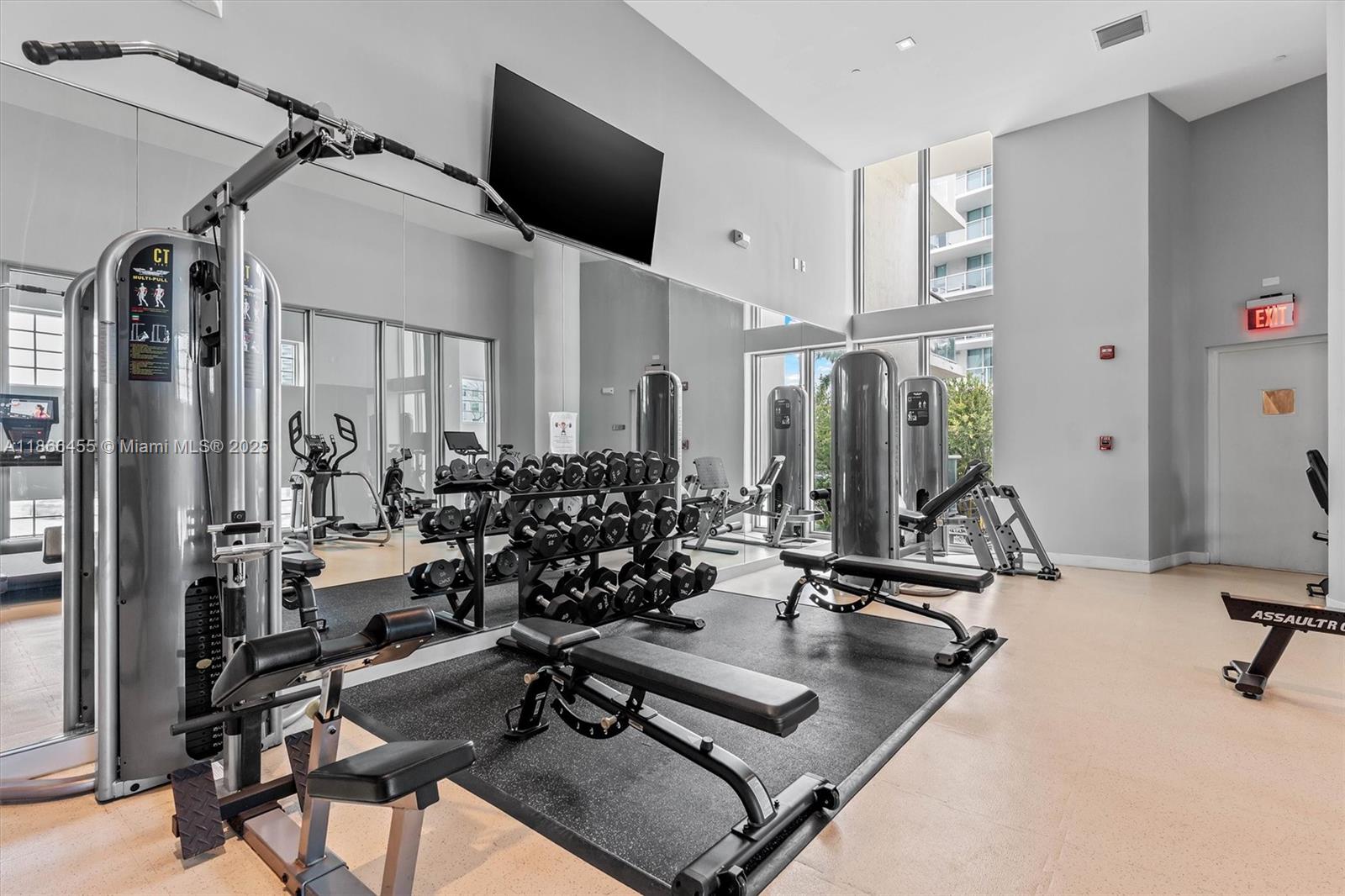 6620 Indian Creek Dr # 112