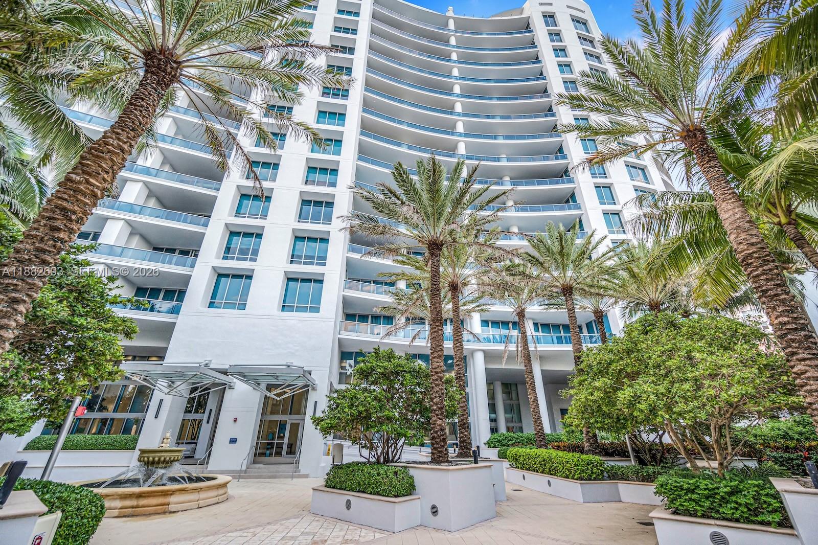 5959 Collins Ave # 701