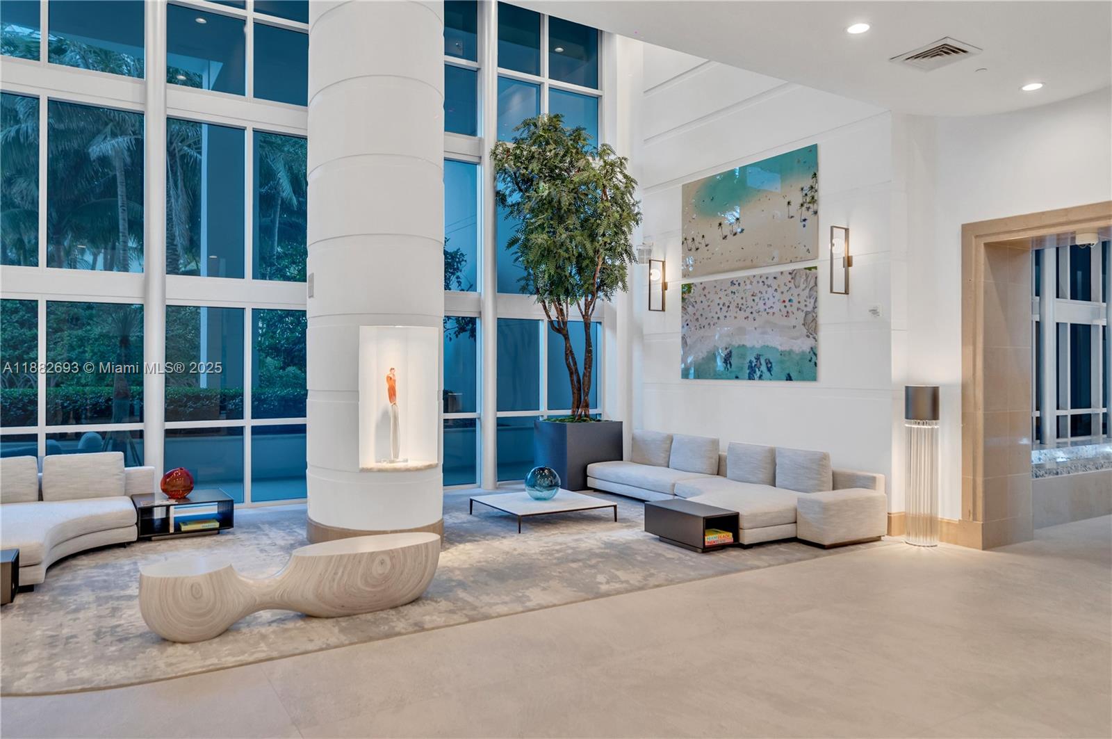 5959 Collins Ave # 701