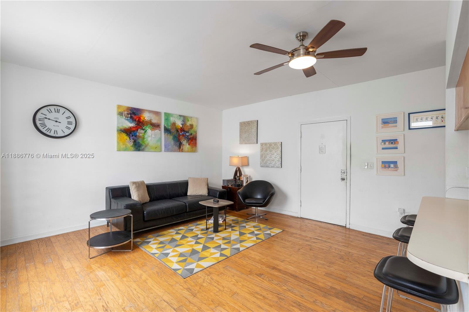 1200 Euclid Ave # 206