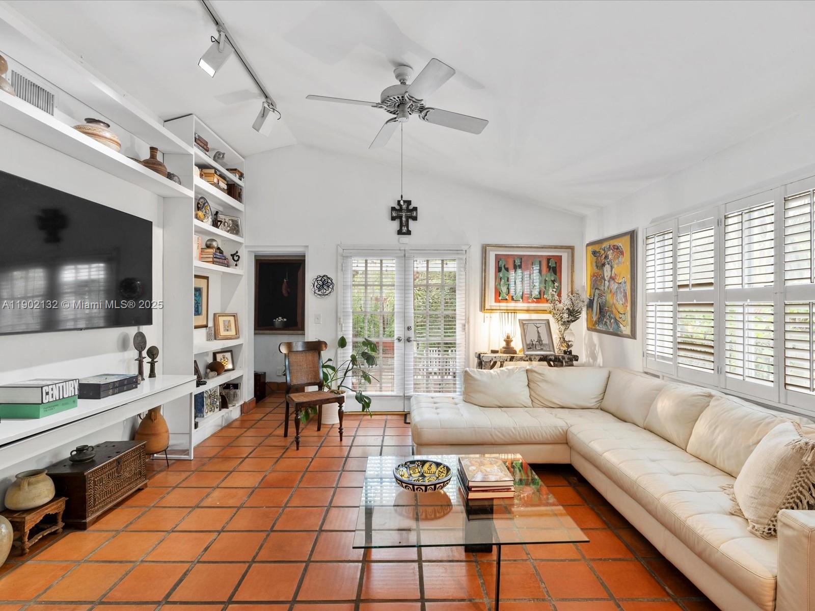 2700 SW 4th Ave, Miami